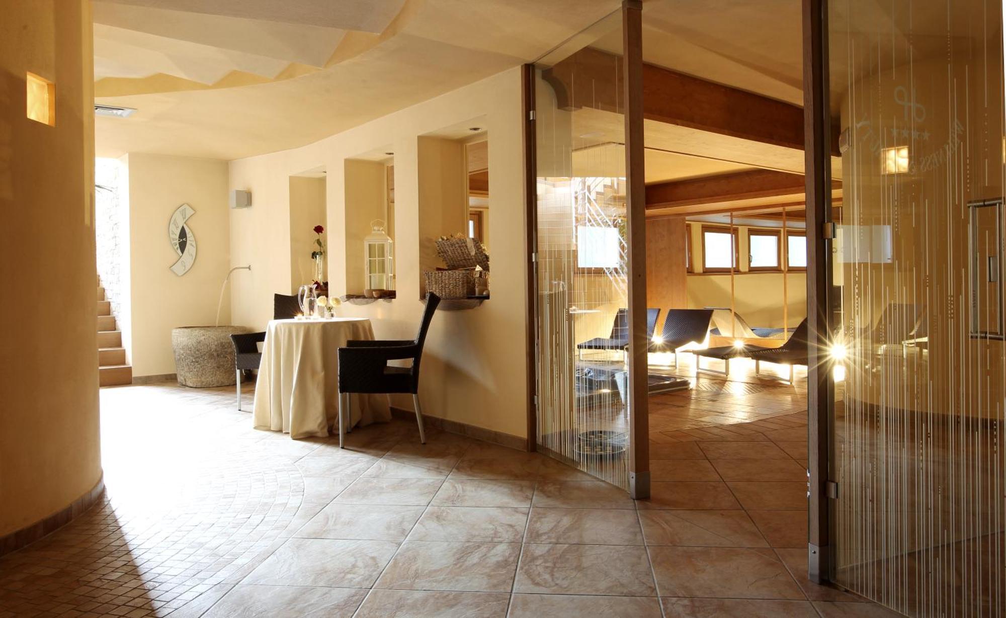 Palace Wellness & Beauty