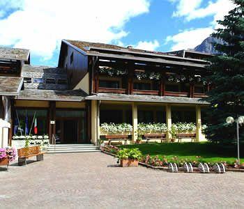 Palace Wellness & Beauty