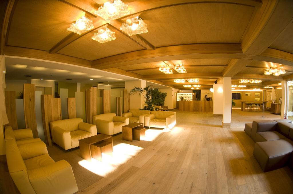 Palace Wellness & Beauty